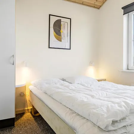 Marina Fiskenaes Holiday home Grasten
