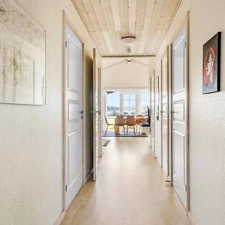 Marina Fiskenaes Holiday home *